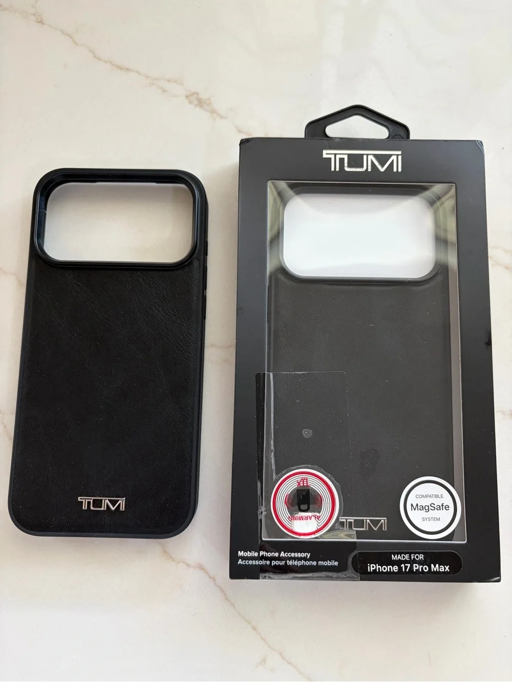 Tumi Black Leather MagSafe iPhone 17 Pro Max Case Branded Logo cell phone NEW